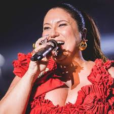 Caminhão com equipamentos de Maria Rita é roubado na Baixada Fluminense