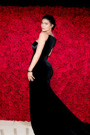 The resort is a favorite destination for celebrities, with stars like justin bieber and hailey baldwin staying there. Kylie Jenner Buys 36 5 Million House In Holmby Hills California