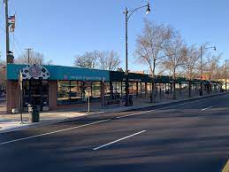 The 28 excellent traveler photographs on this page only begin to capture the excitement and colour of devon avenue. 5337 5353 W Devon Ave Chicago Il 60646 Retail Property For Lease On Showcase Com