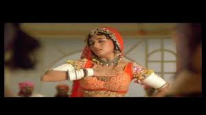 Videogram Choli Ke Peeche Kya Hai Khalnayak Alka Yagnik Ila Arun Sanjay Dutt Madhuri Dixit Presenting you the video song of choli ke peeche kya hai sung by alka yagnik & ila arun title : videogram choli ke peeche kya hai