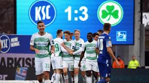 Branimir hrgota 15 goals, haavard nielsen 12 goals, julian green 11 goals, sebastian ernst 9 goals, dickson abiama 8 goals, paul seguin 7 goals, marco meyerhofer 3 goals, jamie. Greuther Furth Beendet Auswartskrise Mit Kantersieg Gegen Den Karlsruher Sc