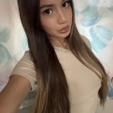 Affordable haircut with layers in Hutto?