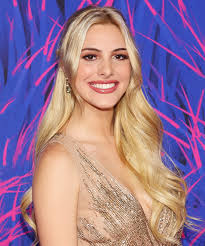 Lele pons had risen to fame on vine, where lele pons lele pons had become the very first viner who had reached one billion loops. Lele Pons Twitter Scandal Fake Hair Donation Extensions