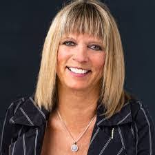 Karen Teeters's Instagram, Twitter & Facebook