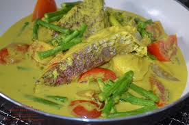 Masak dengan ikan apa pun sedap. Amie S Little Kitchen Ikan Merah Masak Lemak Cili Padi