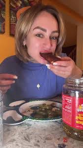 Samara Simons's Instagram, Twitter & Facebook