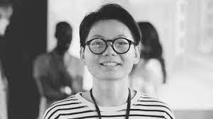 Maureen Vale's Instagram, Twitter & Facebook