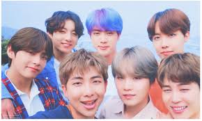 3 times jimin's cute camaraderie with his brother melted army's hearts bts member jimin shares a heartwarming bond with his brother. Super Cute Beach Line Pic Of Bts All Together Soo Cute Jungkook Cerita Pendek Wattpad