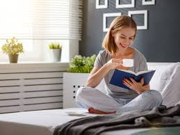 Feb 19, 2021 · paling populer 27 gambar kartun yang sedang membaca buku gambar kartun orang baca buku free transparent clipart clipartkey berka gambar gambar kartun kartun. Beauty Journal Situs Kecantikan Dan Gaya Hidup Andalan Wanita Masa Kini