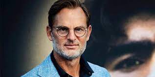 El holandés ronald de boer ha asegurado este viernes que su hermano frank es la persona ideal para sentarse en el banquillo del everton la próxima temporada. Dit Zijn De 6 Prachtige Kinderen Van Ronald De Boer 100 Nl Magazine