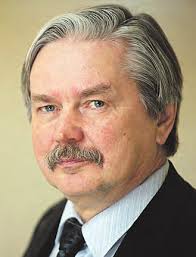 LIIKEN- TEESSÄ 15.4.