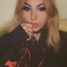 Chris Fronzak (@imfronzilla)