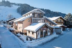 Auch zum ennstal hin greifen die niederschläge aus. Golf Und Skipension Krug Hotel In Haus Im