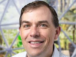 AWS' New CEO Garman Unveils Leadership Changes