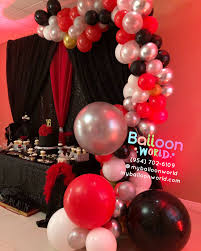 Red Black And Gold Balloon Arch Red And Silver Balloon Garland Balloon Garland Elegant Balloon Decoration Balloondesigns Balloontwist Balloon Baloon Garland Ballon Garland Balloon Garland