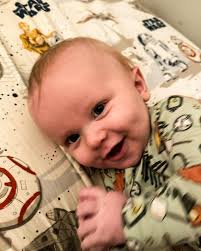 Wednesday Rewind: weekly review x2! ✨ 1. Typical playtime in our home! 2. 3  day business trip to Denver with Rhett ⛰️ 3. Our Irish Triplets photos at  daycare 👦👦👦 4. Theo