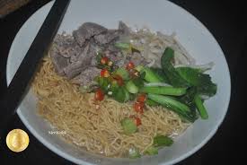 What makes this noodle taste good is the special ingredient to make the noodle. Patyskitchen Mee Kolok Cara Ku