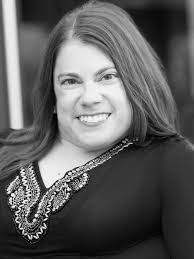 Laura Herrell's Instagram, Twitter & Facebook