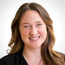 Tara Kelly's Instagram, Twitter & Facebook