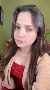 Aura Portillo's Instagram, Twitter & Facebook