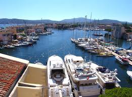 Port Grimaud Golfesttropez France Beach Vacations Sun Www Visitgolfe Com Roquebrune Sur Argens Bormes Les Mimosas La Garde Freinet