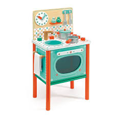 Cuisiniere De Leo Djeco Jeux D Imagination Oxybul Eveil Et Jeux Iziva Com Cuisine Bois Jouet Cuisine Cuisine En Bois Enfant