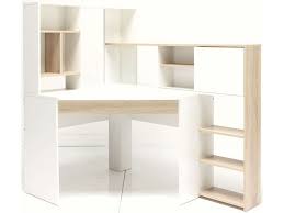 Un bureau est, au sens contemporain du terme, une table, souvent dotée de tiroirs, et qui permet à celui qui l'occupe d'effectuer un travail d'écriture ou de lecture. Bureau 138 7 Cm Cockpit Vente De Bureau Conforama