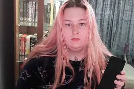 Disabled Scots woman left 'cut off from the world' after buying faulty £140  mobile phone