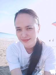 Does "sapientia super scientia" translate to wisdom above knowledge?