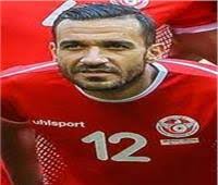 علي معلول (مواليد فبراير 1990، صفاقس، تونس) هو لاعب كرة قدم تونسي يشغل خطة ظهير أيسر. Ø¹Ù„ÙŠ Ù…Ø¹Ù„ÙˆÙ„ Ø¨ÙˆØ§Ø¨Ø© Ø£Ø®Ø¨Ø§Ø± Ø§Ù„ÙŠÙˆÙ… Ø§Ù„Ø¥Ù„ÙƒØªØ±ÙˆÙ†ÙŠØ©