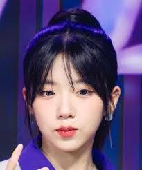 Yi Yu's Instagram, Twitter & Facebook