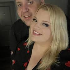 Patricia Reeder and Daniel Rondesko's Wedding Website