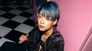 Amber Liu Reveals How She S Redefining Her Approach To Beauty As A Solo Artist Amber Liu Undercut Long Hair Beauty