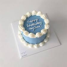 Personalize yours for unique items. Immagine Scoperto Da ðœð¡ð¨ðœð¨ Scopri E Salva Immagini E Video Anche Tu Su We Hear In 2021 Simple Birthday Cake Birthday Cake For Boyfriend Pretty Birthday Cakes