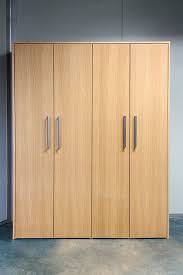Rift Sawn Oak Slab The Cabinet Face Oak White Oak Sliding Wardrobe Doors