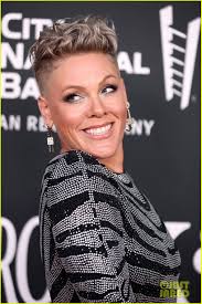 Pink & Olivia Rodrigo Look Fierce At Rock & Roll Hall of Fame Induction  Ceremony: Photo 4851060