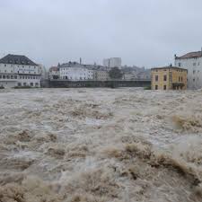 August 2020, 12.31 uhr (update: Hochwasser Scheitel In Der Wachau Erwartet