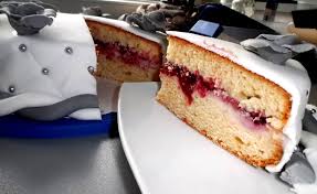 Motivtorten und fototorten gibt es bei torten.de fertig und zum selbstgestalten. Kuchenliebe Tortendekoration Selbst Gestalten Inspirationen Mamizauber