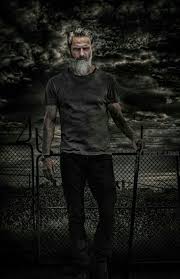 Old Man Rick Grimes Too Bad This Won T Happen And This Reminds Me Of The Old Man Carl Theory But To Bad Walking Dead Funny Walking Dead Show Walking Dead Daryl