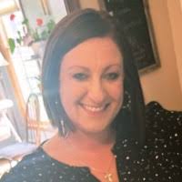 100+ perfiles de «Kelsie»