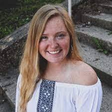 Ashley Reiser's Instagram, Twitter & Facebook