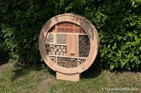 Construction D Un Hotel A Insectes Rond Hotel A Insectes Pose Parquet Flottant Bricolage Facile