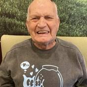 Carl Vining's Instagram, Twitter & Facebook