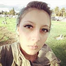 Katherine Shupe's Instagram, Twitter & Facebook