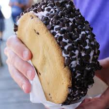 We Tried All Of Knott S Berry Farm S Delicious Boysenberry Treats Fair Food Recipes Knotts Berry Farm Disney Dessert Recipes