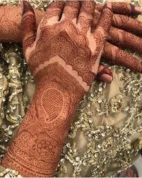 Pin By Anoshka Khan On Henna Stylish Mehndi Designs Kashee S Mehndi Designs Bridal Mehendi Designs Hands
