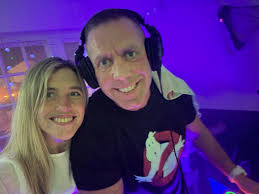 Which iPad is best for ForeFlight and how to mount it?