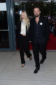 She is married to antoni lazarkiewicz. Mary Komasa S Feet Wikifeet