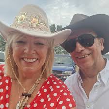 I spent my teens in Wandsworth in the 70s and lived in clapham junction. I  worked in Woolworths and Richard Shops . Fond memories 🙂