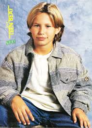 With his family where he enjoyed an idyllic childhood full of outdoor adventures. Jonathan Taylor Thomas Jonathan Taylor Thomas Schauspieler